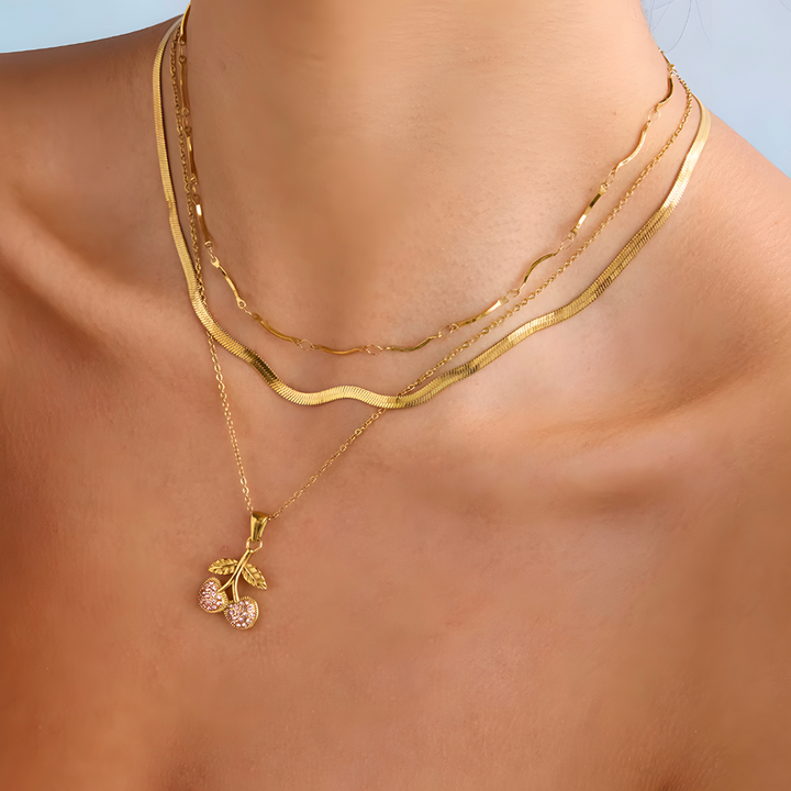 Collier Cherry