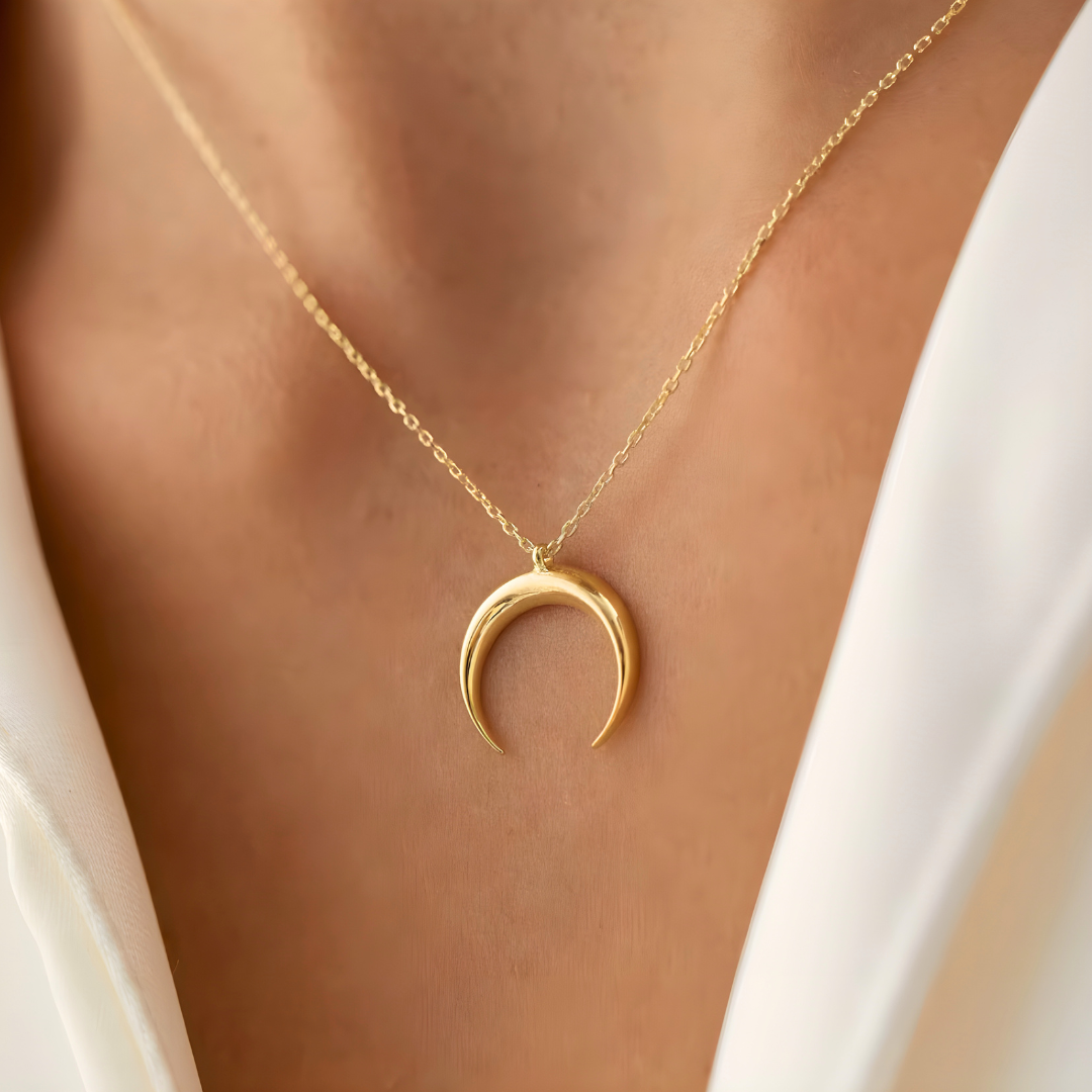 Collier Lune Sacrée