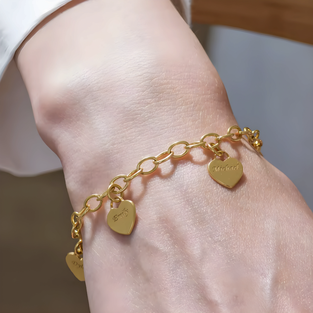 Bracelet de cœurs — Personnalisable jusqu’à 6 cœurs