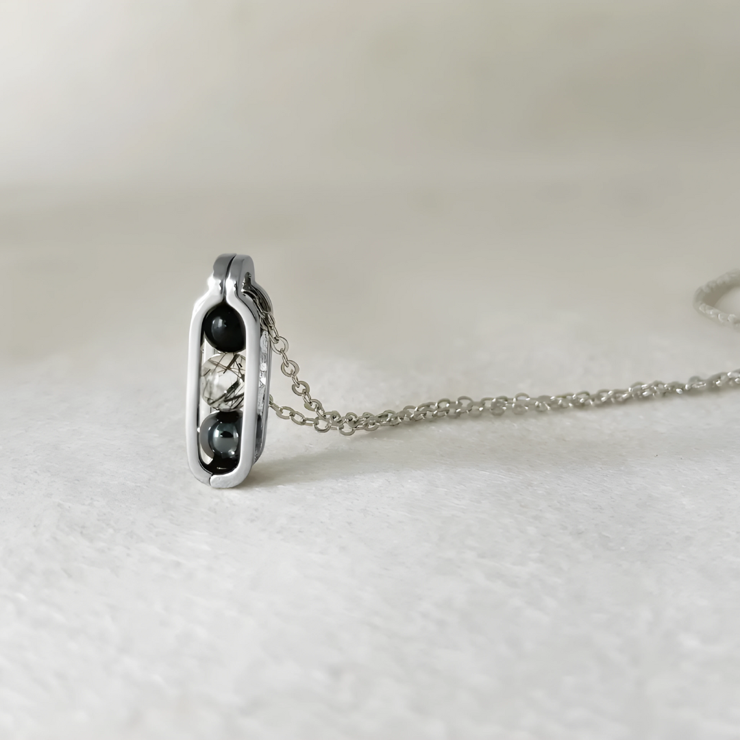 Collier Triple Protection