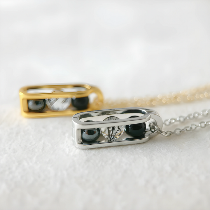 Collier Triple Protection